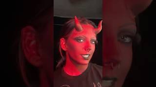 Download lagu EASY tutorial for water activated face paint mp3 Download lagu EASY tutorial for water activated face paint mp3