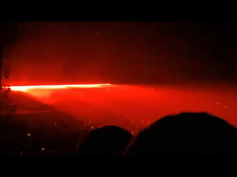 run boy run - Woodkid (live zenith de Nantes 22/10/2021)