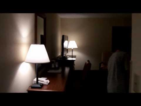 Hampton Inn Salem VA Room Tour