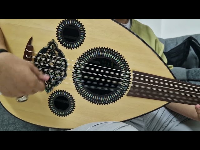 عود موسيقي - Music world