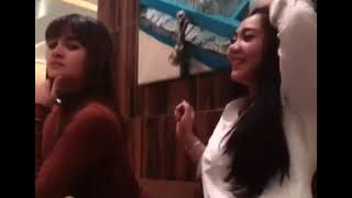 Download lagu STORY WA !! Tante sange mabuk tinggi dan goyangnya wow mp3