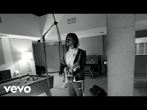 Natiruts, Macaco - Rosas (Video Oficial)