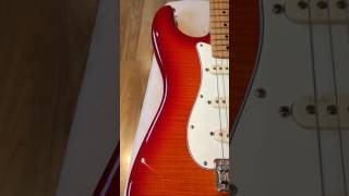 Video thumbnail for Fender Stratocaster plus top taking a closer look by Siborg day by Si-borg Guitars