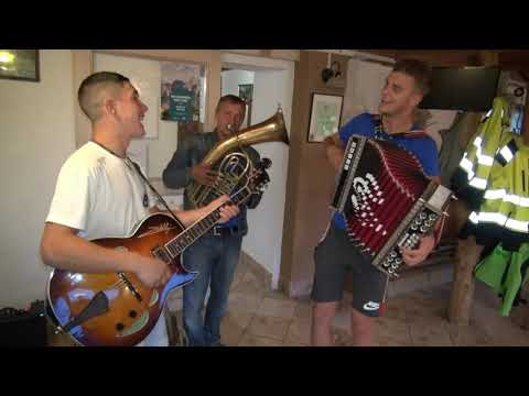 Trio Legende - Vrh planin (v živo)