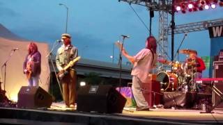 &quot;Easy Money&quot;  - Todd Snider - Live @ Waterfront Park - Louisville, KY(5/4/2011)