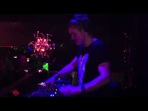 tyDi - Live @ Sound of Cream, Club Prestige, Budapest (29-10-2010)