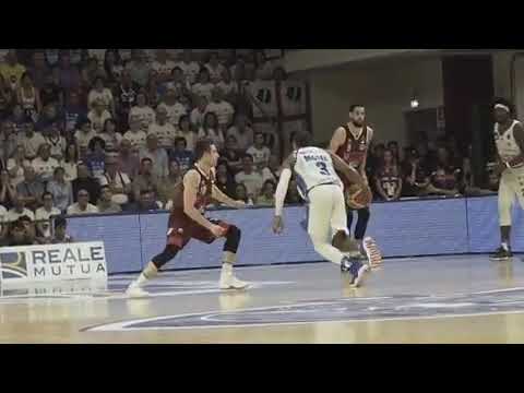 McGee (Dinamo) -schiacciata gara 6- LBA FINALS