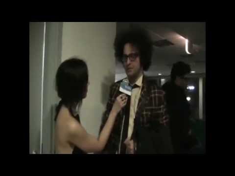 Festival di Sanremo 2010, Alessandra Costanza intervista Simone Cristicchi