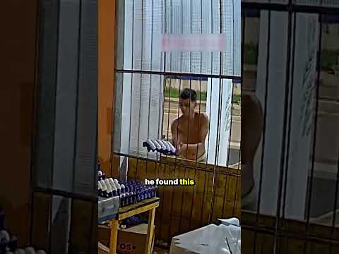 This security camera footage makes no sense #shorts #strange #brazil