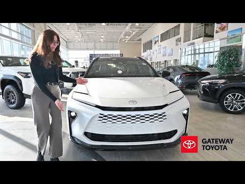 2026 Toyota Crown Signia Limited AWD in Oxygen White w/Black Roof for sale at Gateway Toyota in Edmonton, AB