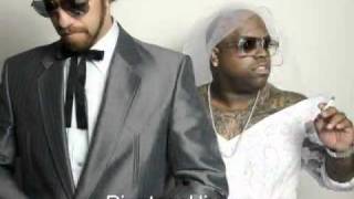 VEVO: Gnarls Barkley - Just A Thought