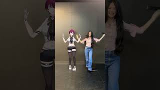 Download lagu Ehh awas jatoh kakk fenii 😋  #TanaJKT48V #shorts #vtuber #vtuberindonesia #MagicHour #JKT48 mp3