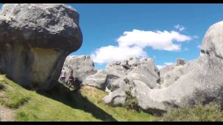 preview picture of video 'Day trip to the amazing Kura Tawhiti (Castle Hill) and Cave Stream, Canterbury, New Zealand'