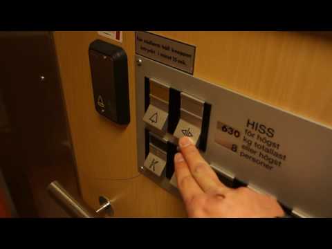 Messed Up!!! 1993 Deve-Schindler Holeless Hydraulic Elevator @ Norrtullsgatan 30, Söderhamn, Sweden.