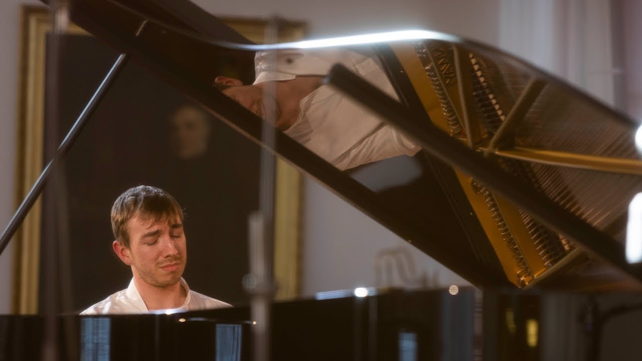 R. Schumann - Etudes Symphoniques op 13 - LIVE - Callum McLachlan