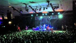 New Found Glory - Summer Fling, Don&#39;t Mean a Thing live at Festival Hall (Melbourne) 08/04/2012