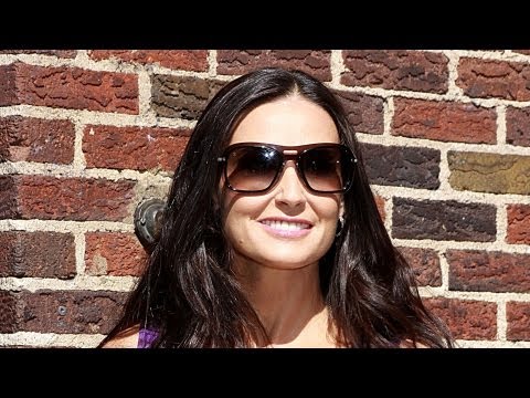 Demi Moore Comes Face-to-Face with Mila Kunis and Ashton Kutcher