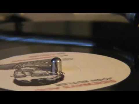 House : Bootshonk - Josh Butler