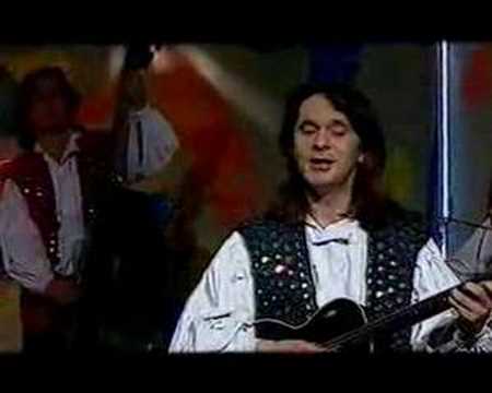 Zlatni dukati - Ej, salaši