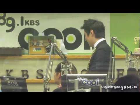 [Fancam] 120131 SUKIRA Sungmin - 려욱아, 토닥토닥!