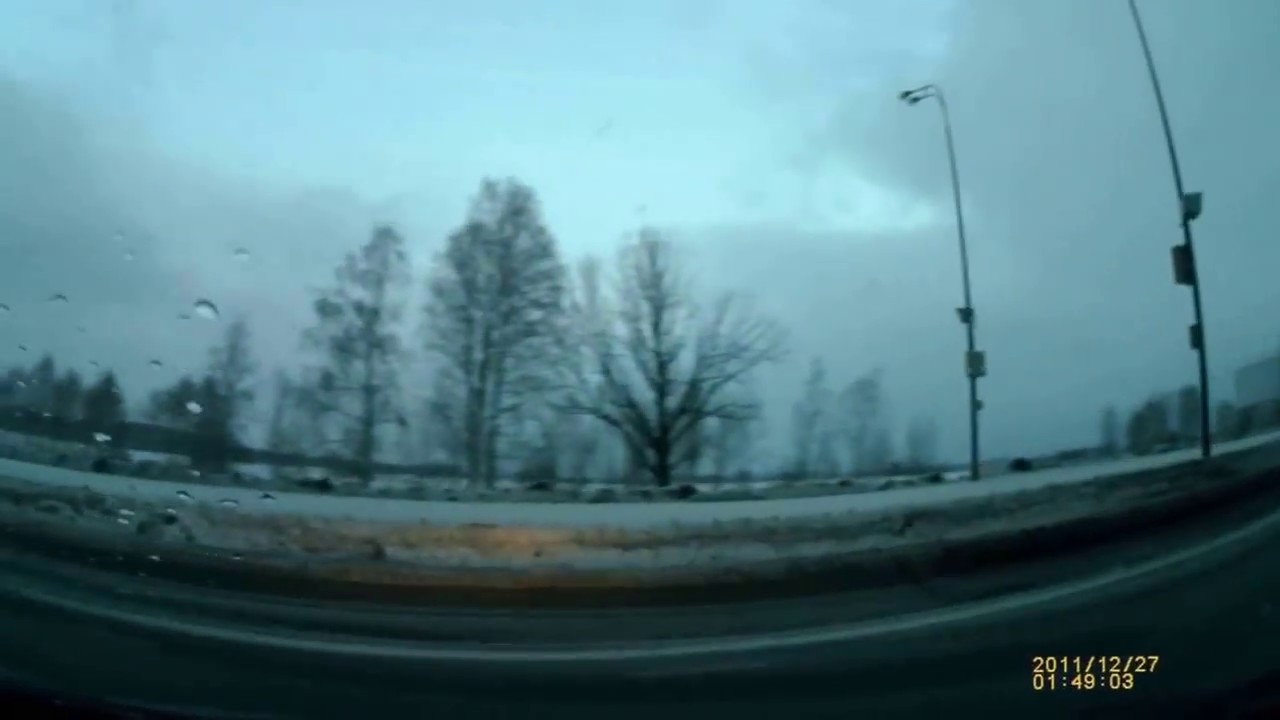 Грамотная работа рулем при заносе