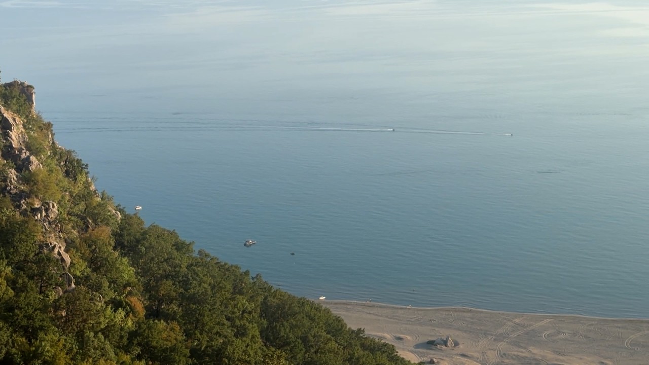 Rana e Hedhun, “magnet” për pushuesit, turistët e huaj zgjedhin ta vizitojnë me kampera