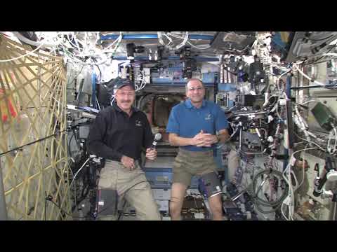 27 Station Crew discute missão com AP e CNN