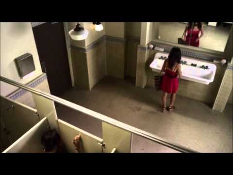 Pretty Little Liars 3x02 - The Girl's Discover That Jenna Isn't Blind.
