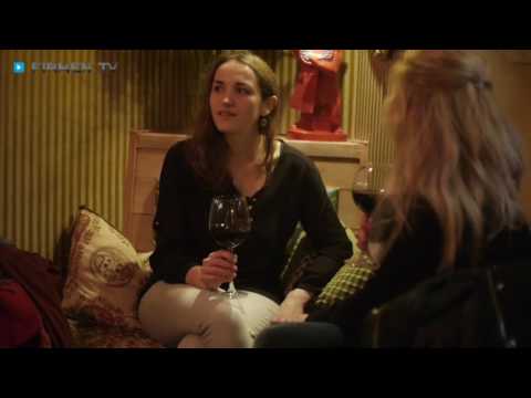 Jazz in Berlin-Schöneberg: Bar Voyage - Lounge & Künstlerbar für Kleinkunst, Chanson & Travestie