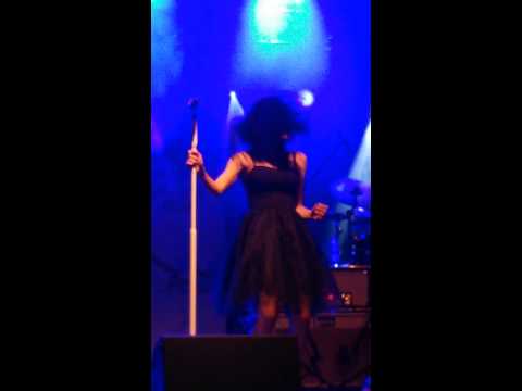 Natalia Szroeder- Dark horse feat. Liber (Katowice Air Show Muchowiec) 29.08.2015