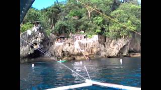 preview picture of video 'Cliff Diving at Ariel's Point, Boracay, February 2013'
