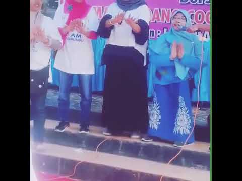 Lagu Anak" dengan tangan