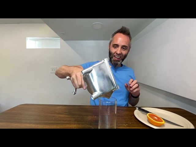 Best Manual Fruit Juicer for Home Use - product in use