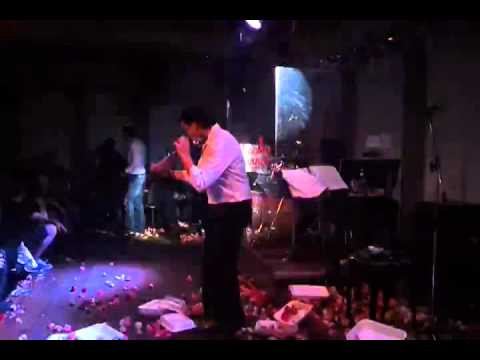 Dixordo Kozani - Zerbakis me ti lyra ektos eautou