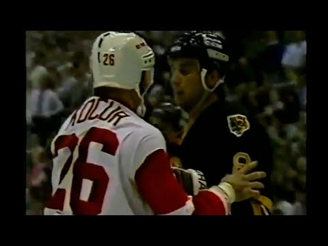 Bruins - Red Wings rough stuff 11/18/88