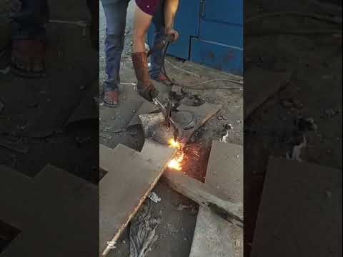 how to make palt gass cutting #stickwelding #cutingsticker #stickwelding #lathmachine #pelistine