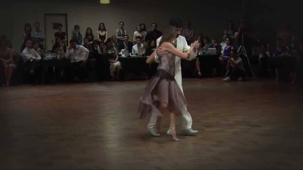 Javier Rodriguez y Andrea Missé - Sydney Tango Salon Festival 2011 - Milonga de Gala - Dance 9