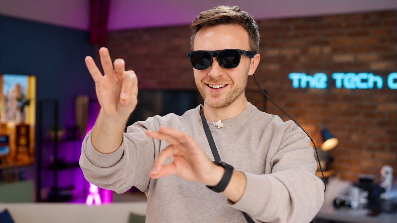 I tried XREAL Aura... and it's absolutely unreal.