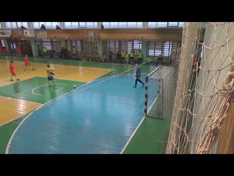 16 КУ 12  1 – 4/5 Voit&K – Митник  игра