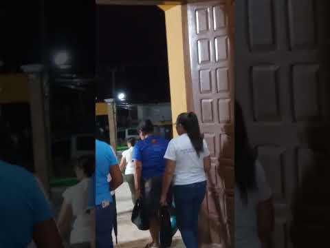 procissão com imagem de nossa senhora ater a família da noite itatira ceará mês de Maria