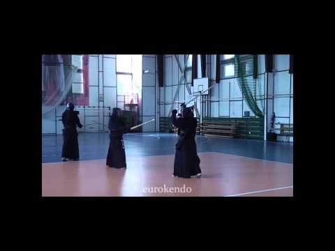 Yamanaka Sensei (8 Dan Hanshi) vs Hara Sensei (7 Dan Kyoshi): Keiko demo