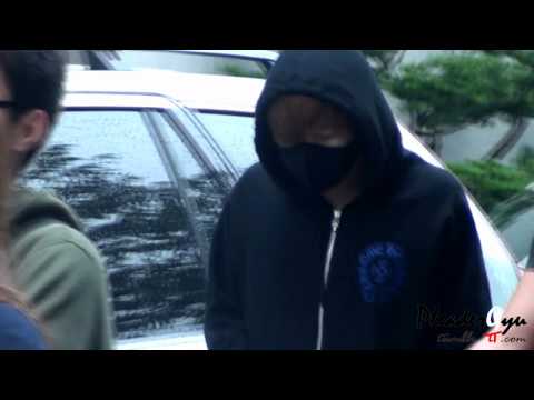 [Fancam] 111014 성규 뮤뱅 출근길