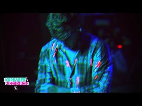 San Tea - Sola (Shot by Estrada)