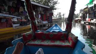 preview picture of video 'DAL LAKE KASHMIR -SHIKARA RIDE'