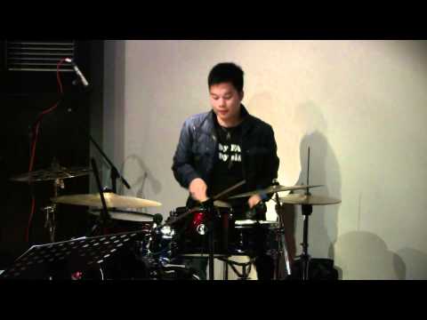 Tompi ft. Idang Rasjidi - Sweet Georgia Brown @ Mostly Jazz II 08/10/11 [HD]