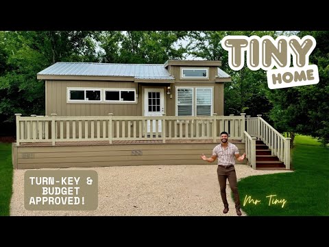 TURN-KEY TINY HOME TOUR - Everything You Need is Already Here!