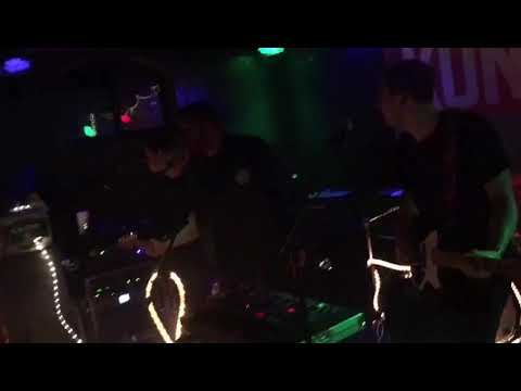 Konfeddi - Tanzen || live, Magazinkeller Bremen