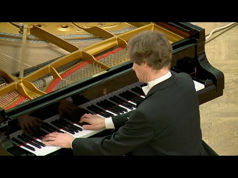 Nikolai Lugansky - Liszt: Légende No. 2, “Saint François de Paule marchant sur les flots”, S. 175/2