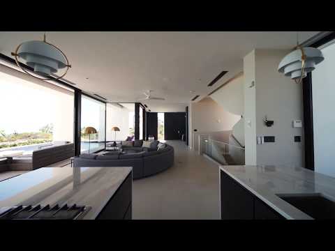 UXUE | Turks & Caicos - The Agency