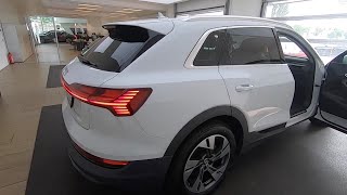 Audi e-tron vs Mercedes-Benz GLC